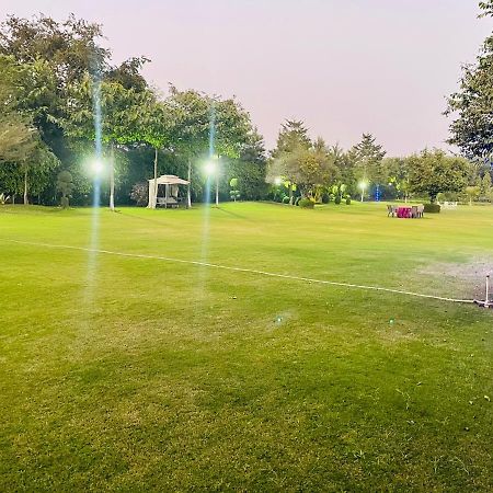Vila Anantam Aravali Gurgáon Exteriér fotografie