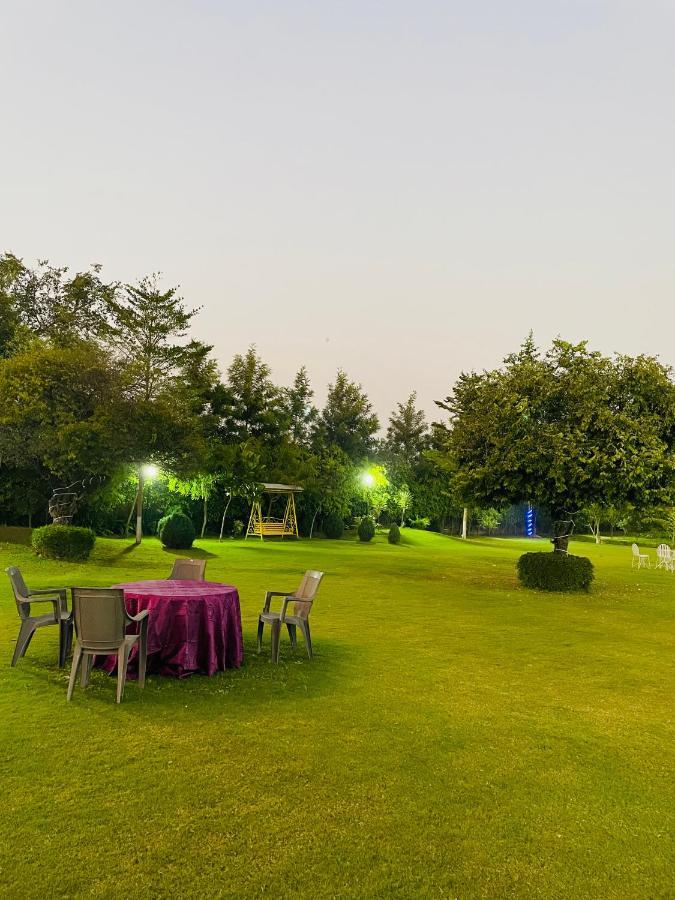 Vila Anantam Aravali Gurgáon Exteriér fotografie